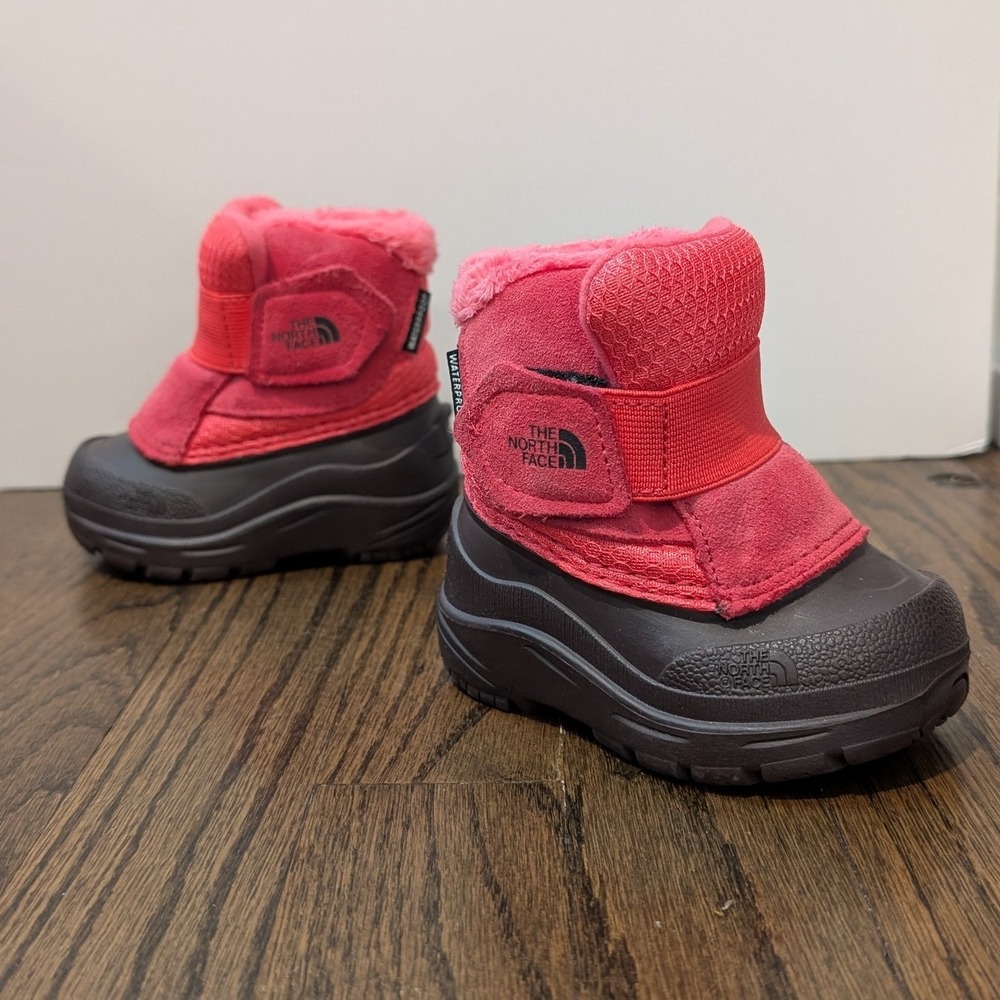 The North Face Alpenglow Winter Boots Toddler Size 4 Pink Waterproof NF0A3FYO